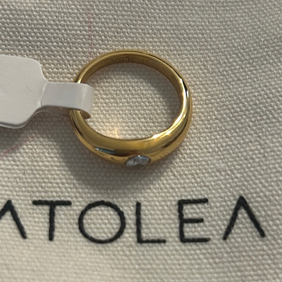 Atolea beachwear Gold Ring with clear Gemstone size 5 - Picture 2 of 4
